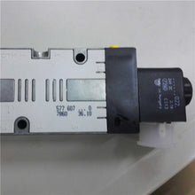 Load image into Gallery viewer, Aventics 5776270220 two-position five-way solenoid valve 5776080220 5772070220 5776070220
