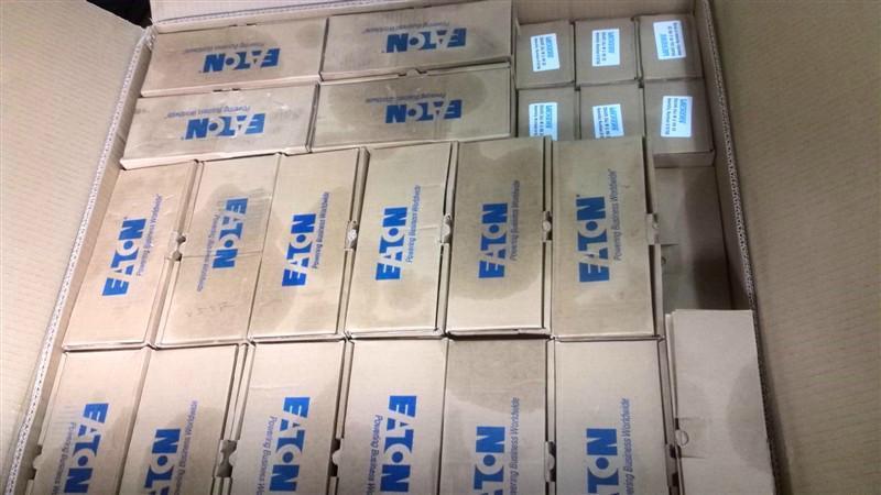 EATON VICKERS HYDRAULIC VALVES - DG4V 3 8C VM U H7 61(24VDC)vickers