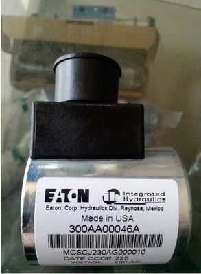 [ZOB] 300AA00082A MCSCJ024DG000010 the original Eaton Vickers solenoid valve coil  --2pcs/lot